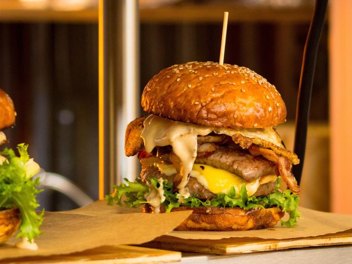 burger-outlet-fish-chips-0