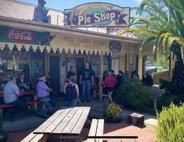 Freehold Bakery and Pie Shop plus Accommodation – Bemboka, NSW