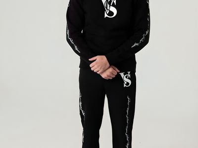 online-clothing-fashion-brand-saint-vogue-national-opportunity-4