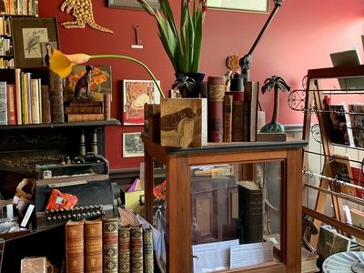 retail-bookshop-1-bedroom-apartment-ballarat-vic-1