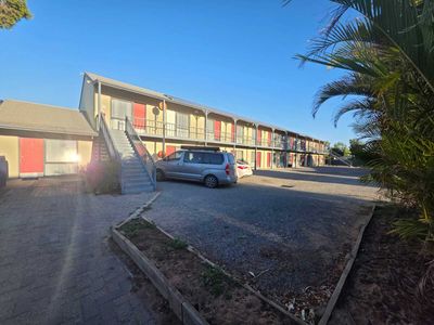 motivated-vendor-established-24-room-leasehold-motel-wentworth-nsw-3