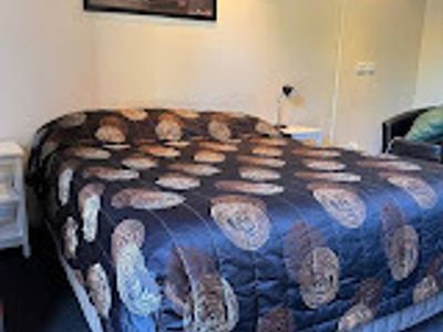 motivated-vendor-established-24-room-leasehold-motel-wentworth-nsw-6