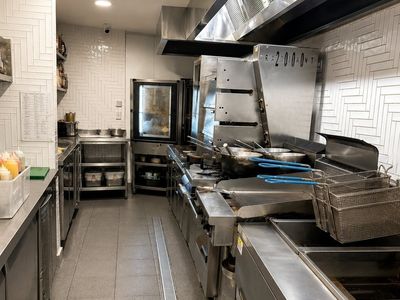 food-court-chicken-takeaway-sydney-cbd-nsw-1