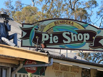 bakery-and-pie-shop-plus-accommodation-bemboka-nsw-7