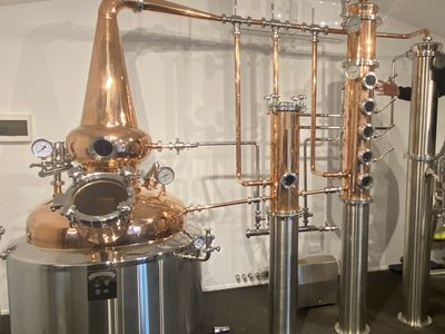 independent-urban-distillery-can-be-relocated-and-operated-anywhere-in-austral-3
