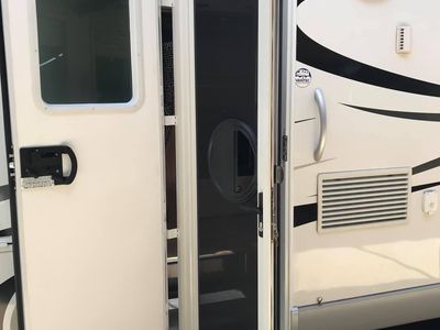 seize-the-opportunity-roamsafe-39-s-motorhome-security-doors-lead-the-way-to-growt-6