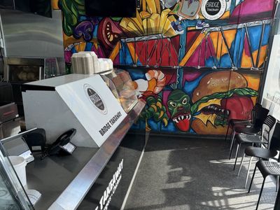 busy-takeaway-shop-murray-bridge-sa-1