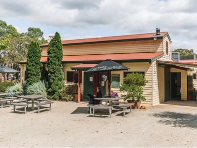 iconic-regional-bakery-cafe-bunyip-vic-5