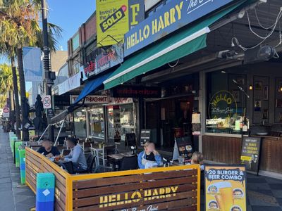hello-harry-burger-joint-st-kilda-vic-0