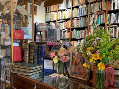 retail-bookshop-1-bedroom-apartment-ballarat-vic-0