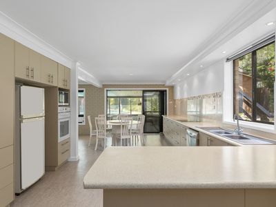 freehold-post-office-with-4-bedroom-home-and-pool-corindi-beach-nsw-6