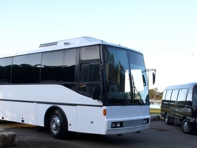 custom-built-limousine-coaches-central-coast-nsw-2