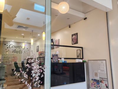 under-offer-busy-nail-salon-in-popular-shopping-centre-grafton-nsw-5