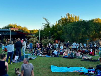 under-offer-licensed-bar-with-dine-in-and-takeaway-margaret-river-wa-8