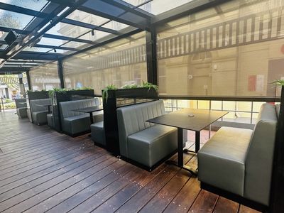 thriving-burger-bar-and-cocktail-venue-orange-nsw-5