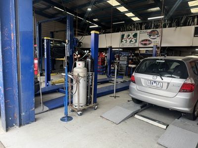 specialist-mechanical-workshop-melbourne-vic-2
