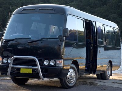 custom-built-limousine-coaches-central-coast-nsw-7