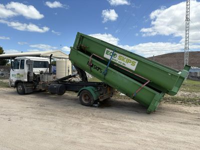 skip-bin-hire-business-whitsundays-region-qld-6
