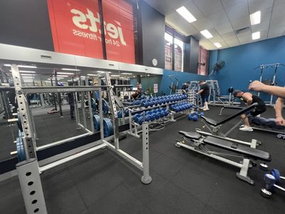 under-offer-modern-24-7-fitness-centre-hawthorn-vic-8
