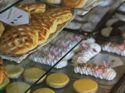 bakery-and-pie-shop-plus-accommodation-bemboka-nsw-4