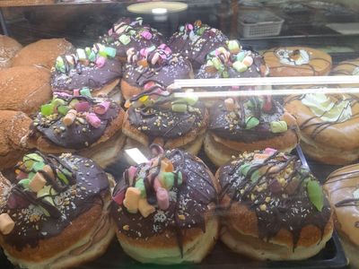 high-turnover-island-bakery-burnt-pine-norfolk-island-6