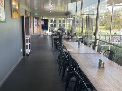 under-offer-high-profit-cafe-bar-and-event-venue-prime-golf-course-location-5