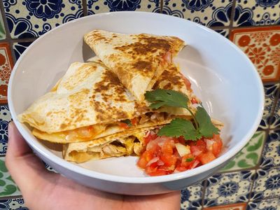 thriving-mexican-bar-amp-restaurant-docklands-vic-4