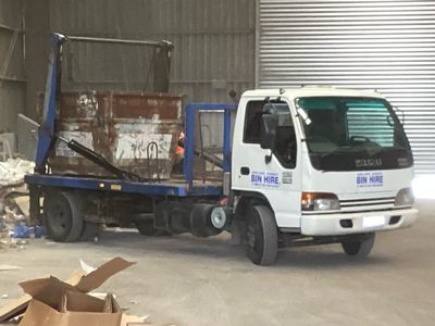 under-offer-skip-bin-hire-business-geelong-vic-3