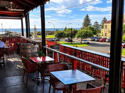 licensed-restaurant-lounge-bar-and-hospitality-venue-semaphore-sa-2