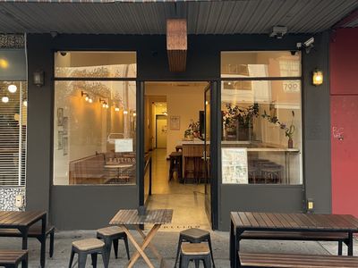 established-wine-and-cocktail-bar-pallino-bar-thornbury-vic-1