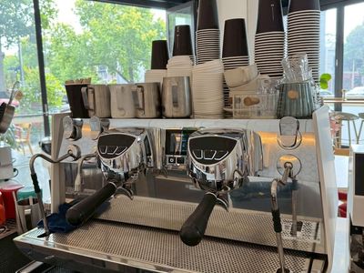 popular-cbd-caf-233-melbourne-vic-5