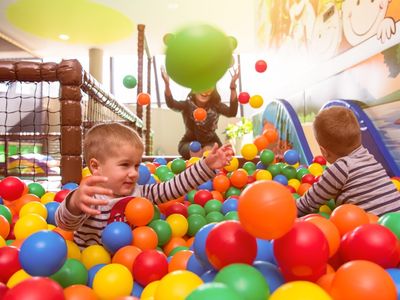 upmarket-kids-play-centre-and-cafe-for-sale-west-sydney-nsw-1
