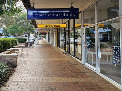 retail-fashion-and-accessories-store-east-gosford-0