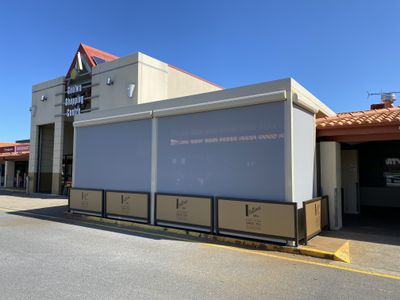 busy-cafe-in-shopping-centre-goolwa-sa-5