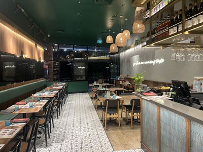 fully-licensed-thai-restaurant-glenmore-park-nsw-4