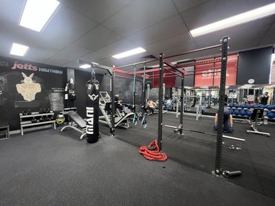under-offer-modern-24-7-fitness-centre-hawthorn-vic-7