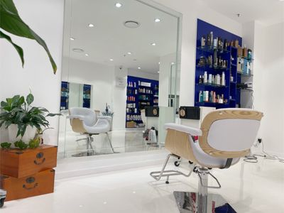 hair-salon-in-the-heart-of-the-city-sydney-cbd-1