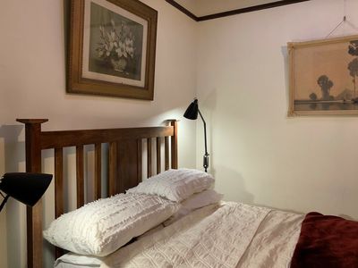 freehold-bookshop-with-accommodation-cafe-potential-ballarat-vic-7
