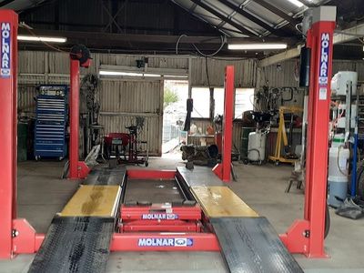 freehold-automotive-workshop-and-tyre-shop-bundarra-nsw-2
