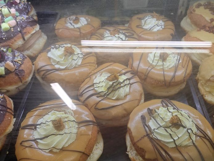 high-turnover-island-bakery-burnt-pine-norfolk-island-4