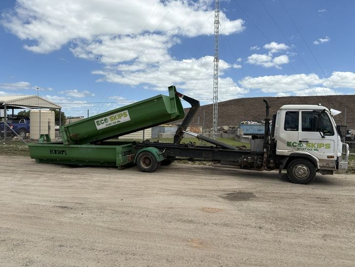 skip-bin-hire-business-whitsundays-region-qld-5