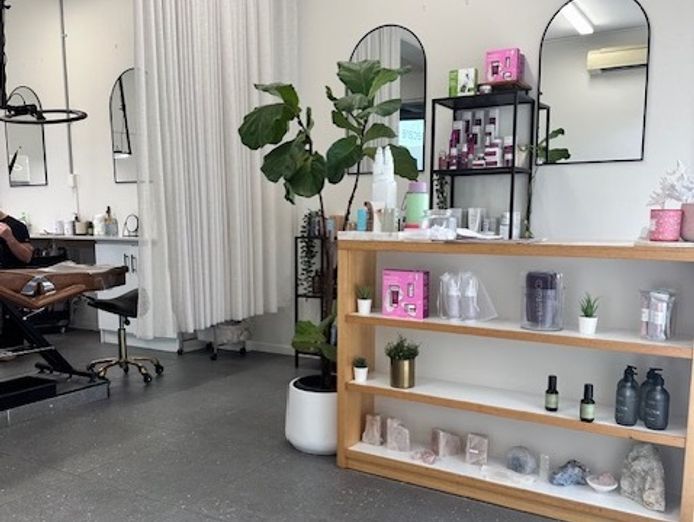 lash-and-brow-specialist-clinic-wynnum-qld-3