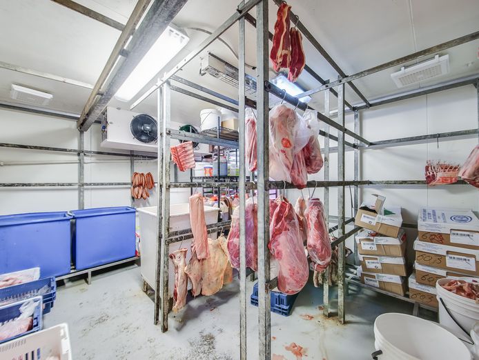 leading-butcher-in-sought-after-location-engadine-nsw-7
