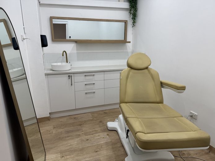 high-end-boutique-beauty-studio-central-coast-nsw-3