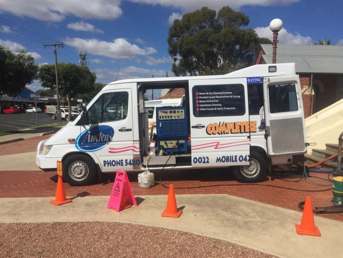 carpet-cleaning-business-first-time-ever-on-the-market-echuca-moama-0