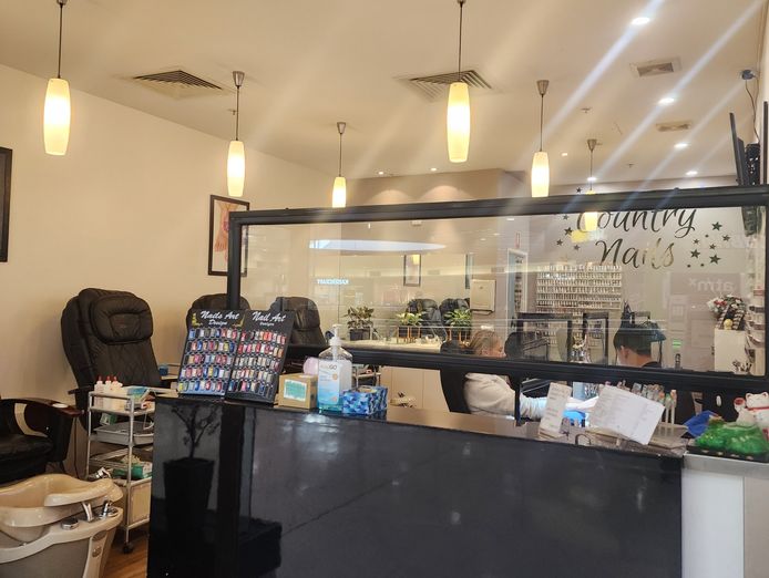 under-offer-busy-nail-salon-in-popular-shopping-centre-grafton-nsw-1