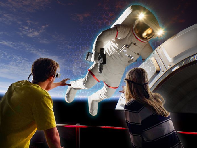 welcome-to-the-future-of-entertainment-the-hologram-zoo-sydney-nsw-6