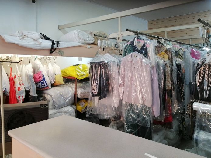 highly-profitable-dry-cleaning-business-toongabbie-nsw-1