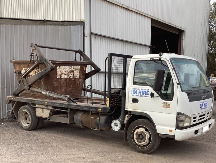 under-offer-skip-bin-hire-business-geelong-vic-1