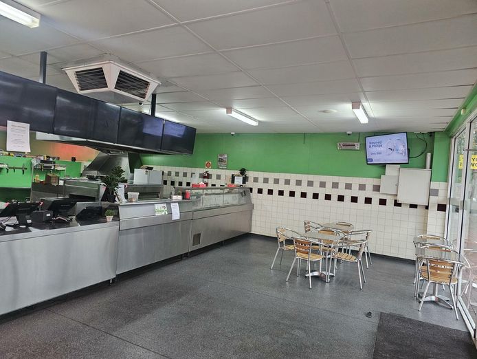 profitable-turnkey-takeaway-food-outlet-hamilton-vic-1